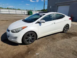 Hyundai Elantra 1.8L 4 2013