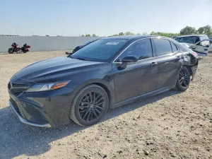 Toyota Camry 2.5L 4 2023