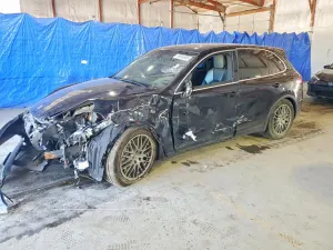 Porsche Cayenne 4.8L 8 2012