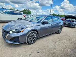 Nissan Altima 2.5L 4 2024