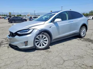 Tesla Model X 2017