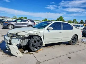 Infiniti I35 3.5L 6 2004