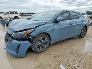 Nissan Sentra 2.0L 4 2025
