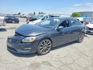 Volvo S60 2.0L 4 2015