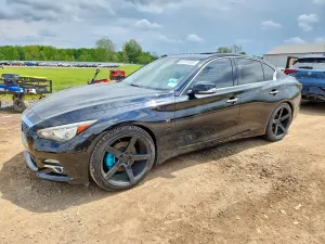 Infiniti Q50 3.7L 6 2015
