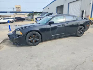 Dodge Charger 5.7L 8 2014