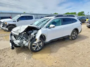 Subaru Outback 2.5L 4 2022