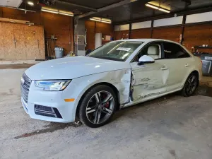 Audi A4 2.0L 4 2018