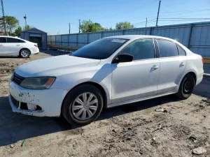 Volkswagen Jetta 2.0L 4 2014