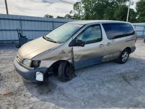 Toyota Sienna 3.0L 6 2001