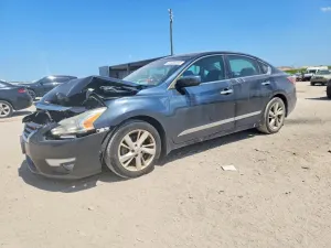 Nissan Altima 2.5L 4 2015