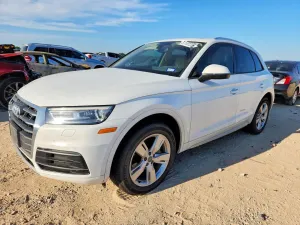 Audi Q5 2.0L 4 2018