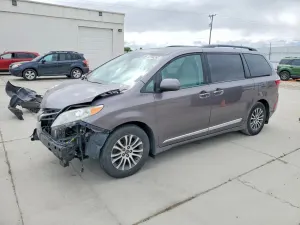 Toyota Sienna 3.5L 6 2019