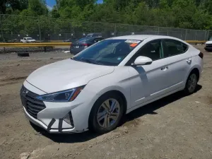 Hyundai Elantra 2.0L 4 2019