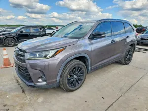 Toyota Highlander 3.5L 6 2019