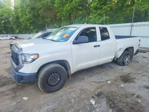 Toyota Tundra 4.6L 8 2019