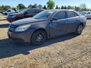 Chevrolet Malibu 2.4L 4 2013