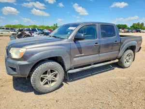 Toyota Tacoma 2.7L 4 2013