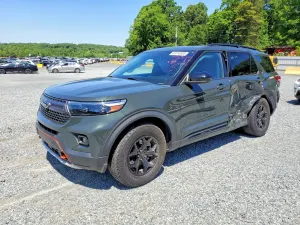Ford Explorer 2.3L 4 2023