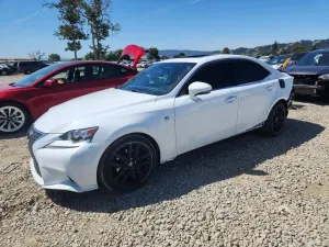 Lexus IS 2.5L 6 2015