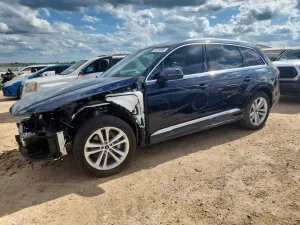 Audi Q7 3.0L 6 2025