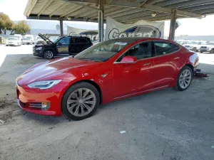 Tesla Model S 2016