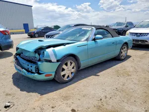 Ford Thunderbird 3.9L 8 2002