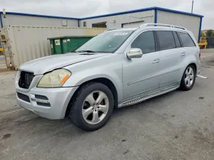 Mercedes-Benz GL 4.6L 8 2010