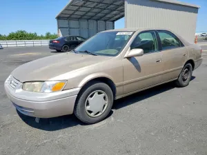 Toyota Camry 2.2L 4 2000