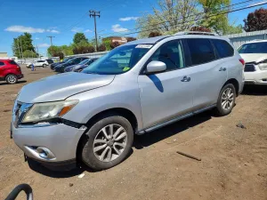 Nissan Pathfinder 3.5L 6 2015