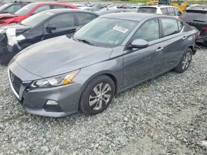 Nissan Altima 2.5L 4 2019