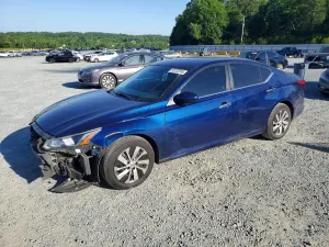 Nissan Altima 2.5L 4 2020