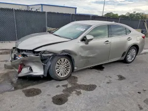 Lexus ES 3.5L 6 2015
