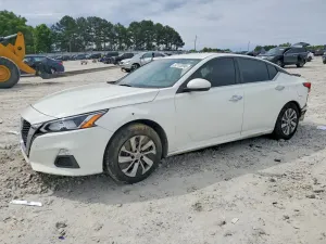 Nissan Altima 2.5L 4 2019