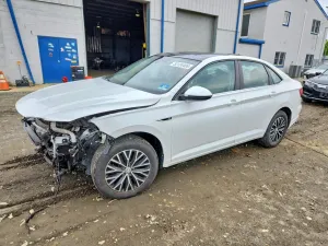 Volkswagen Jetta 1.4L 4 2019