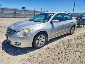 Nissan Altima 2.5L 4 2012