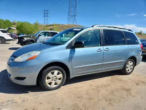 Toyota Sienna 3.5L 6 2009