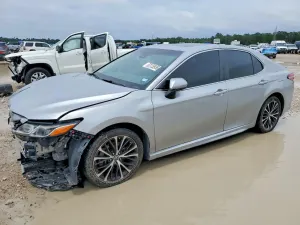 Toyota Camry 2.5L 4 2018