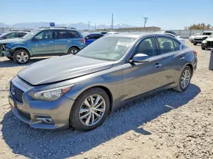 Infiniti Q50 3.7L 6 2015