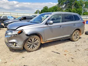 Mitsubishi Outlander 2.4L 4 2020