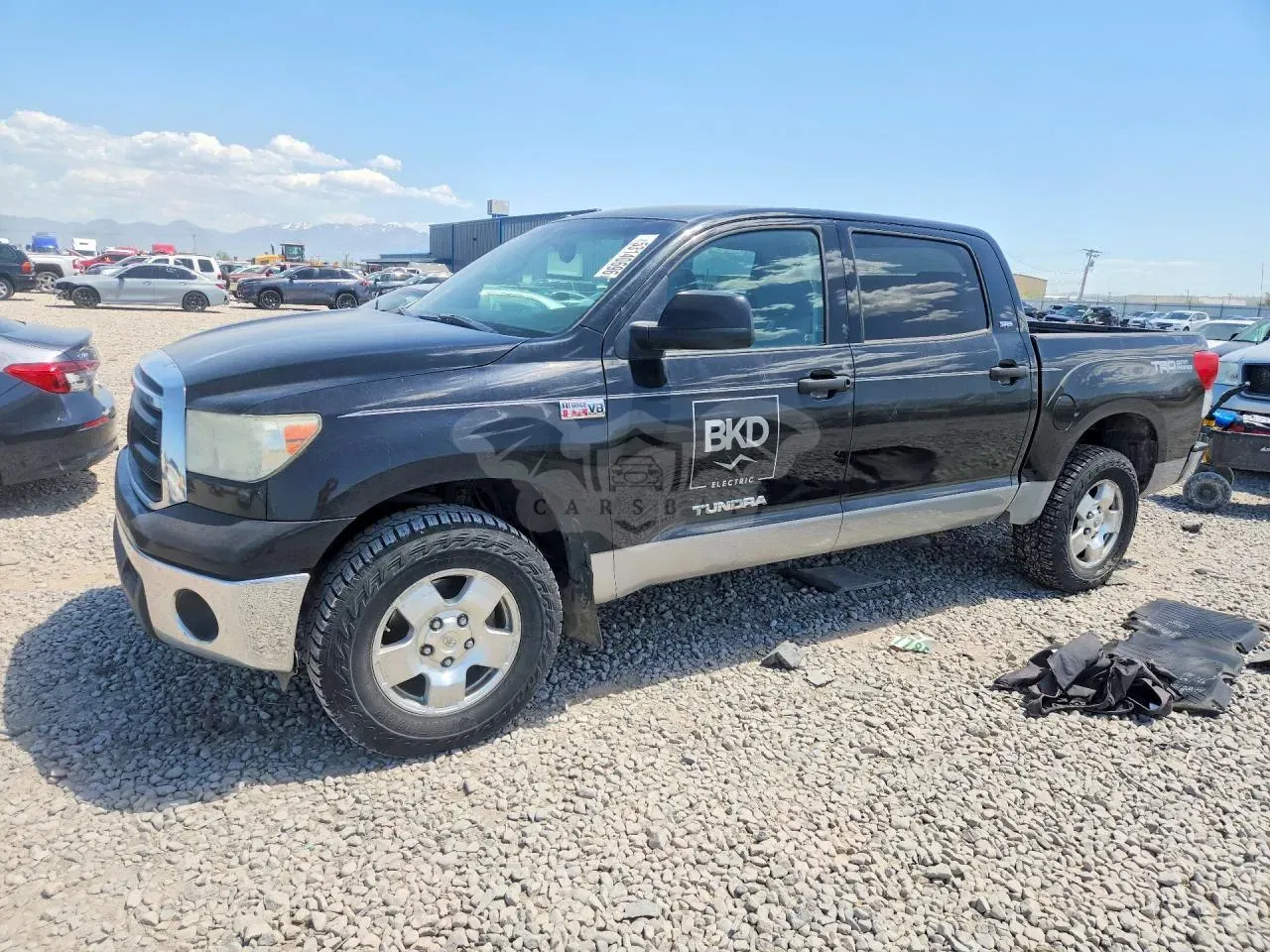 Toyota Tundra 5.7L 8 2011