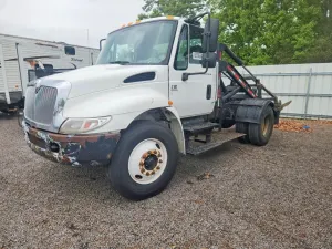 International DuraStar / 4000 6 2002