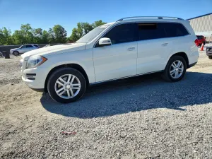 Mercedes-Benz GL 4.6L 8 2013