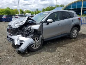 Mazda CX-5 2.5L 4 2015