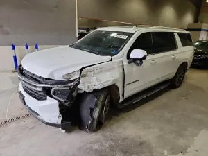 Chevrolet Suburban 5.3L 8 2022