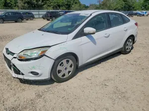 Ford Focus 2.0L 4 2012
