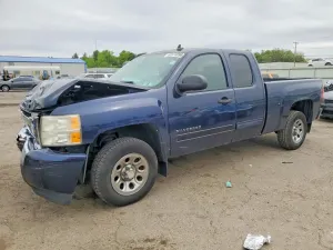 Chevrolet Silverado 1500 4.8L 8 2011
