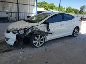Hyundai Elantra 1.8L 4 2013