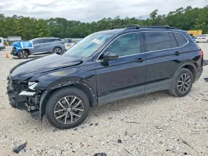 Volkswagen Tiguan 2.0L 4 2019