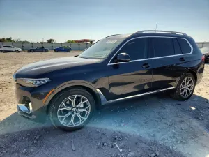 BMW X7 3.0L 6 2021